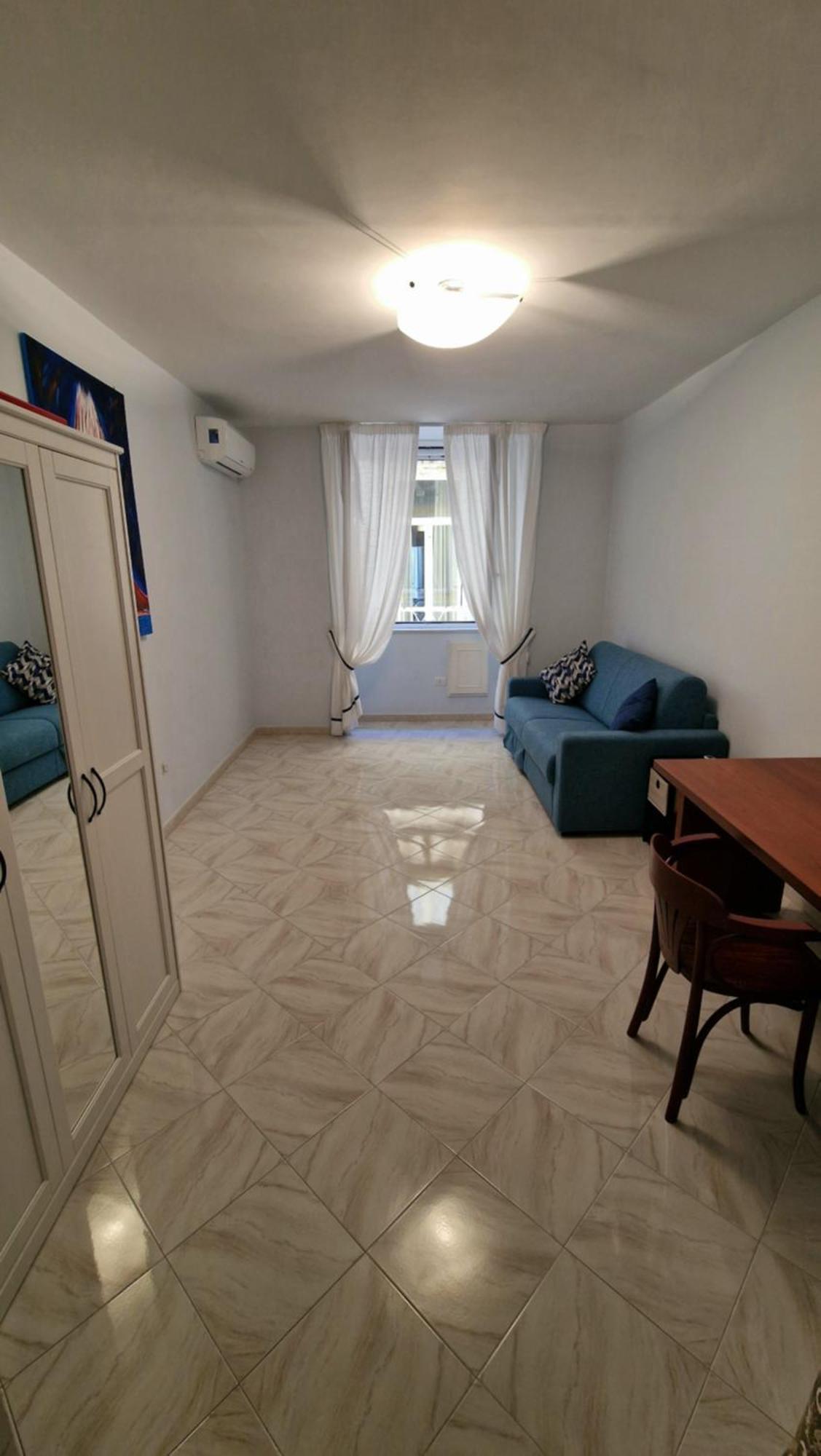 Appartamento Casa di Gabriela Napoli Esterno foto