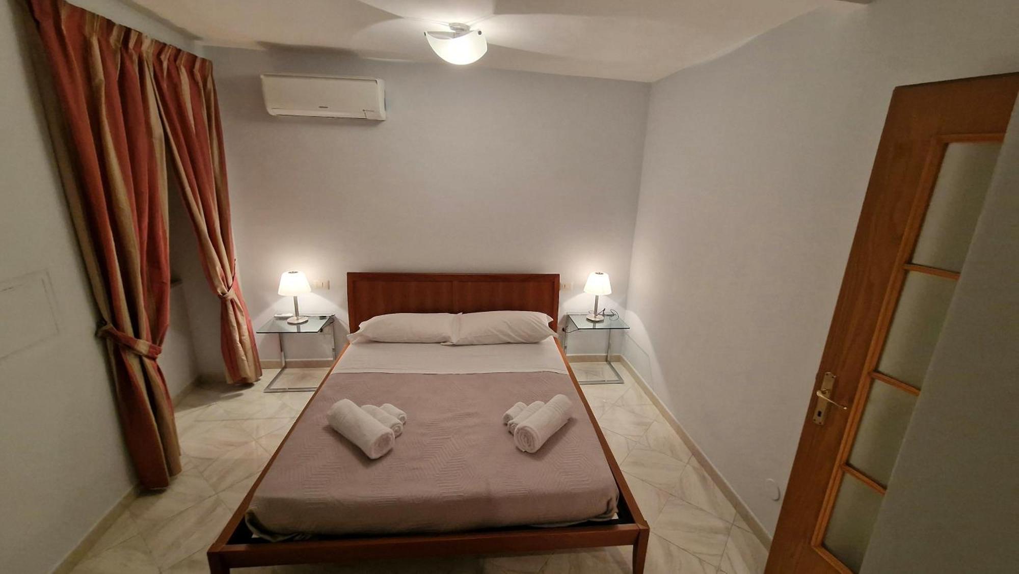 Appartamento Casa di Gabriela Napoli Esterno foto