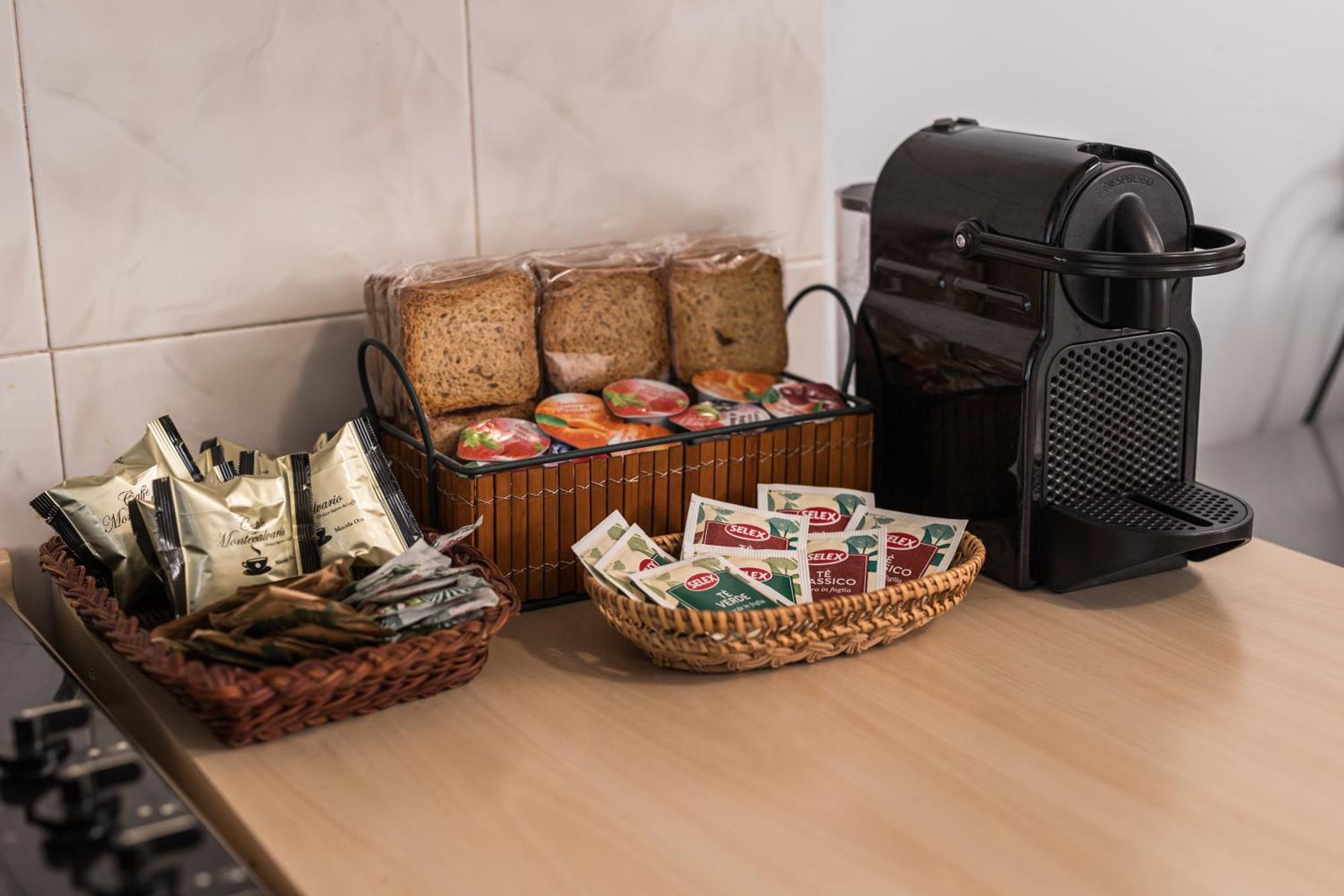 Appartamento Casa di Gabriela Napoli Esterno foto