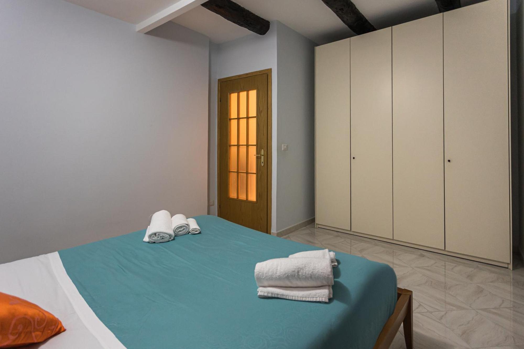 Appartamento Casa di Gabriela Napoli Esterno foto